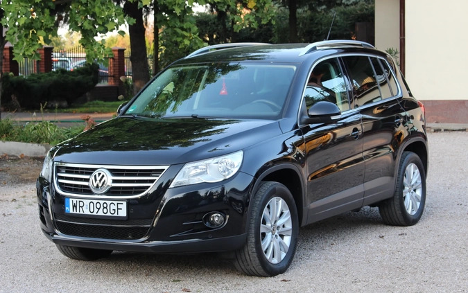 Volkswagen Tiguan cena 40900 przebieg: 219000, rok produkcji 2010 z Pleszew małe 781